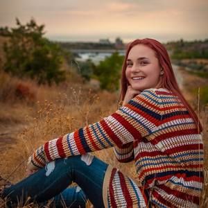 Meet your Posher, Olivia